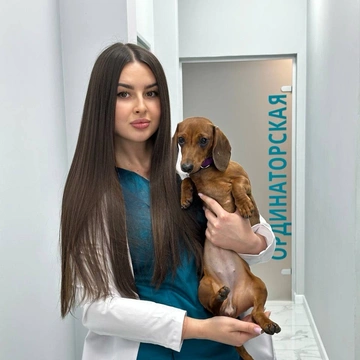 Дундова Екатерина Николаевна, Управляющая